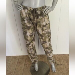 Nike Cargo Pants Camo Oversized Jagger Size M